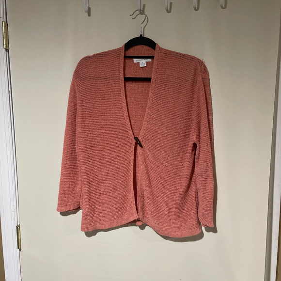 AUGUST SILK Sweaters - AUGUST SILK Coral Open Front Sweater Cardigan Size Medium Excellent Condition